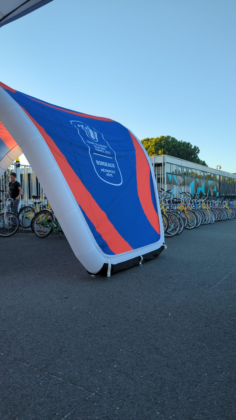 Como chegar de bicicleta ao Coliseu USC e onde estacionar a sua bicicleta em segurança no Expo Parc